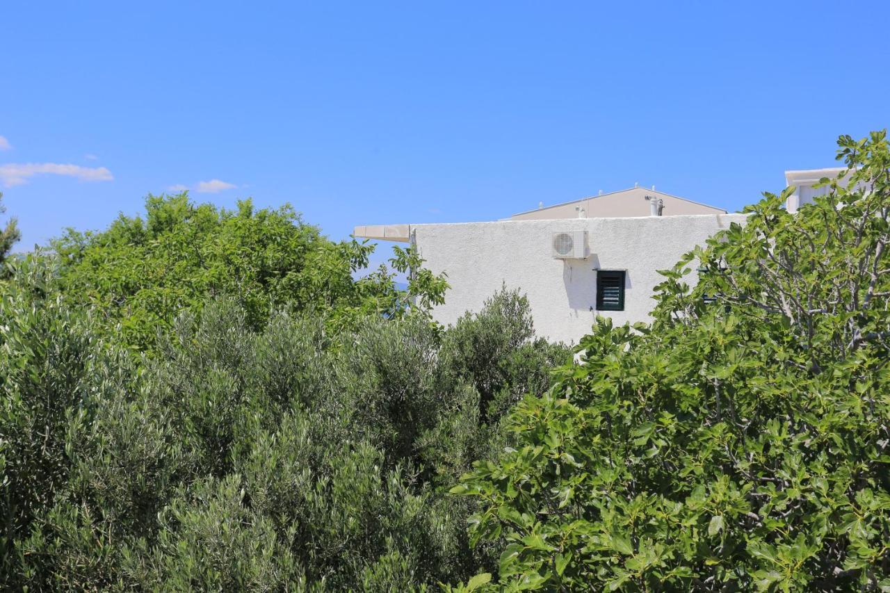 Apartments By The Sea Lokva Rogoznica, Omis - 18638 ภายนอก รูปภาพ