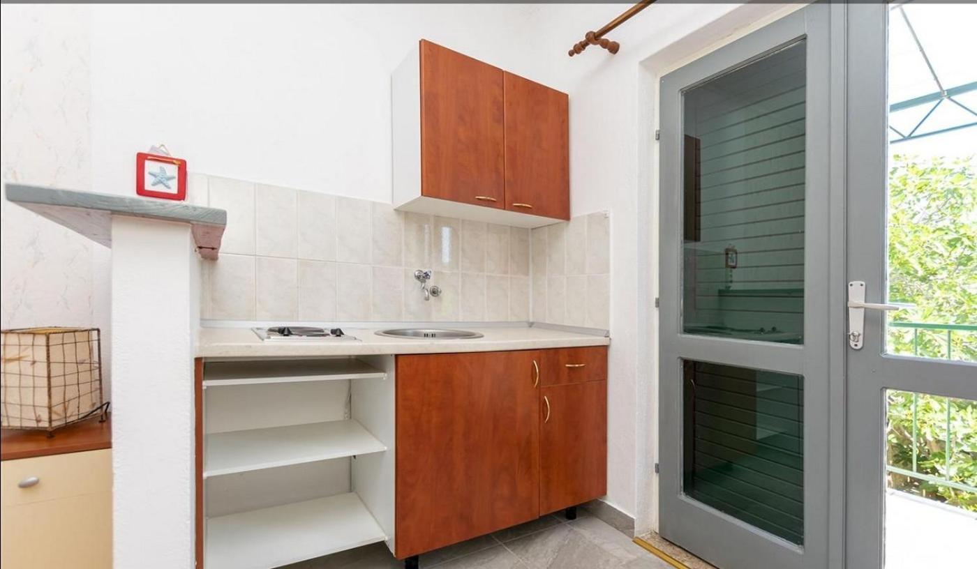 Apartments By The Sea Lokva Rogoznica, Omis - 18638 ภายนอก รูปภาพ
