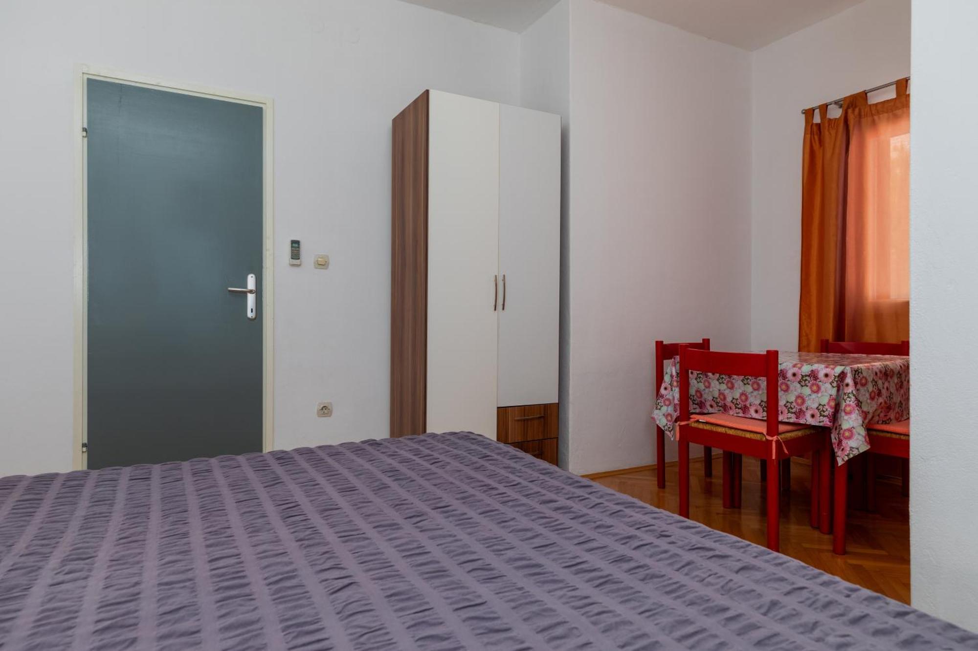 Apartments By The Sea Lokva Rogoznica, Omis - 18638 ห้อง รูปภาพ