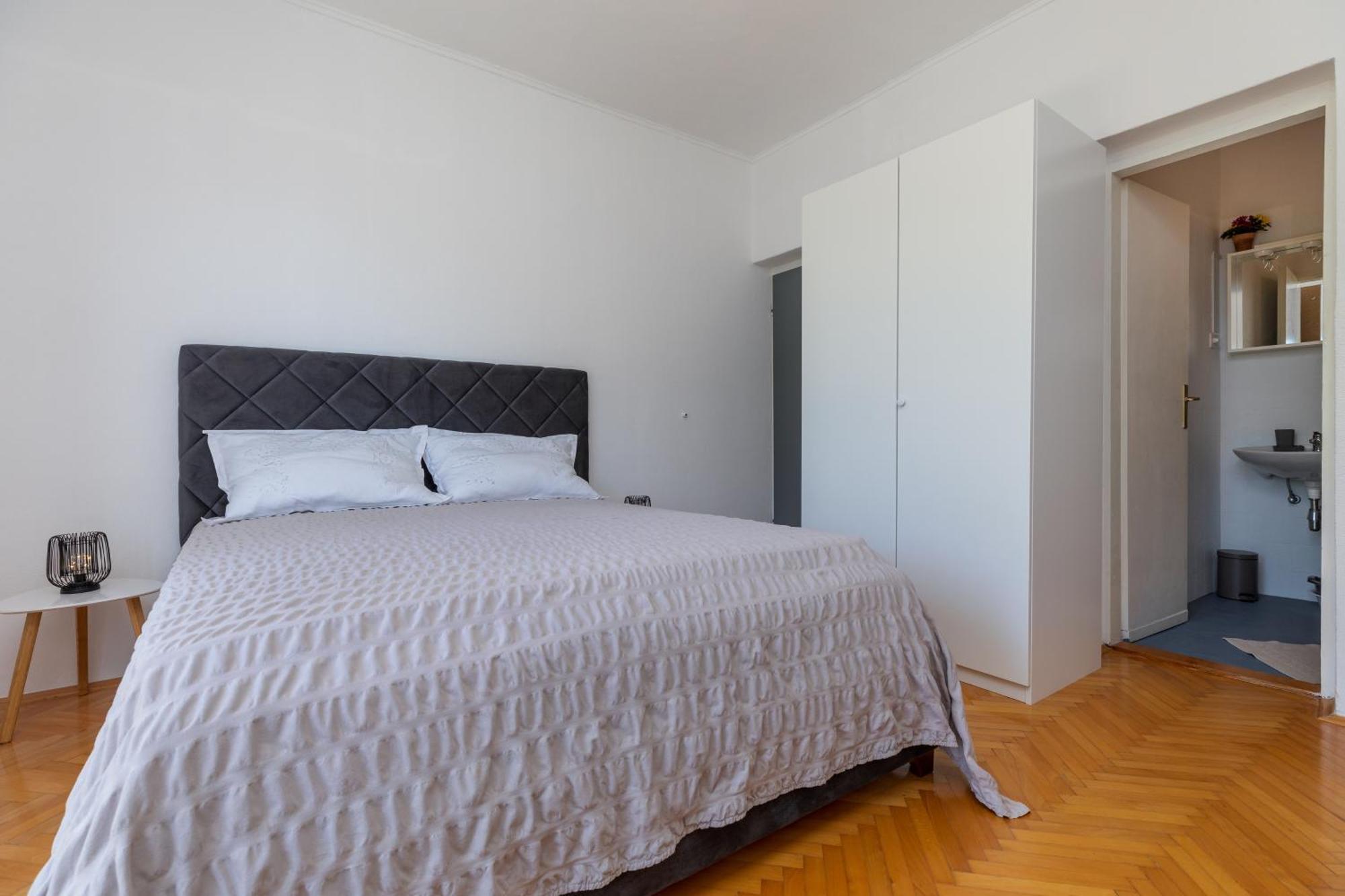 Apartments By The Sea Lokva Rogoznica, Omis - 18638 ห้อง รูปภาพ