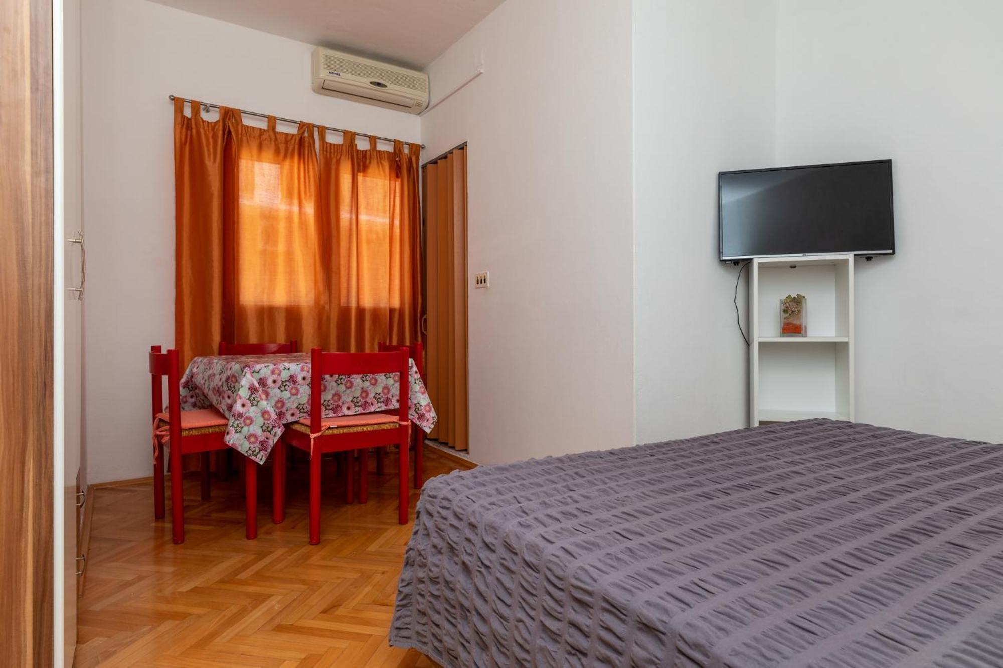 Apartments By The Sea Lokva Rogoznica, Omis - 18638 ห้อง รูปภาพ